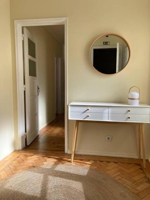 Ferienwohnung Apartamento Bem Localizado Para Familias & Amigos Lisboa Exterior foto