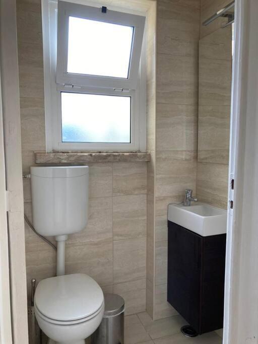 Ferienwohnung Apartamento Bem Localizado Para Familias & Amigos Lisboa Exterior foto