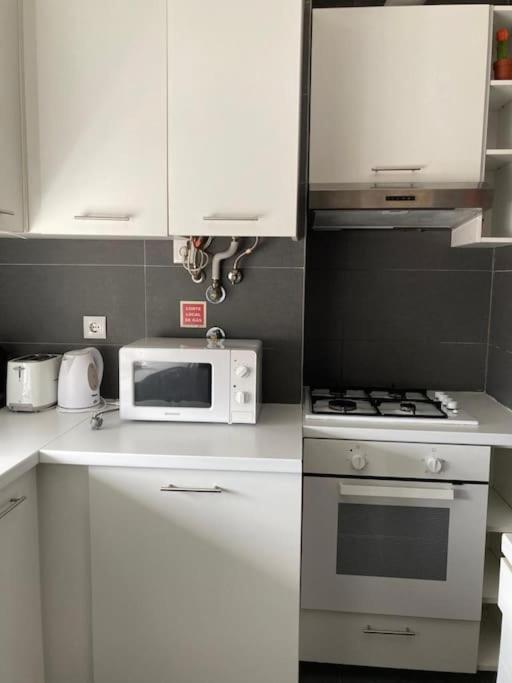Ferienwohnung Apartamento Bem Localizado Para Familias & Amigos Lisboa Exterior foto