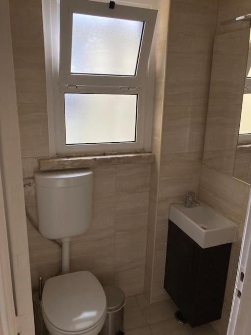 Ferienwohnung Apartamento Bem Localizado Para Familias & Amigos Lisboa Exterior foto